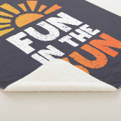 Een bord dat plezier op de zon zegt sherpa deken (3/4)