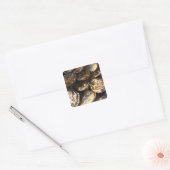 Een bord met oesters. vierkante sticker (Envelop)