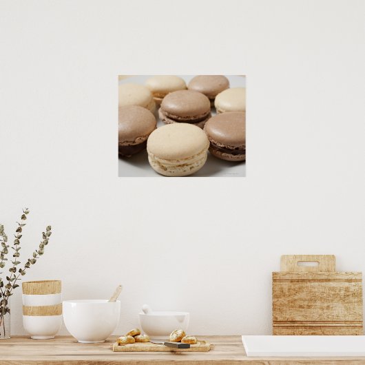 Een bord van chocolade en vanille-Macarons, de Poster (Keuken)