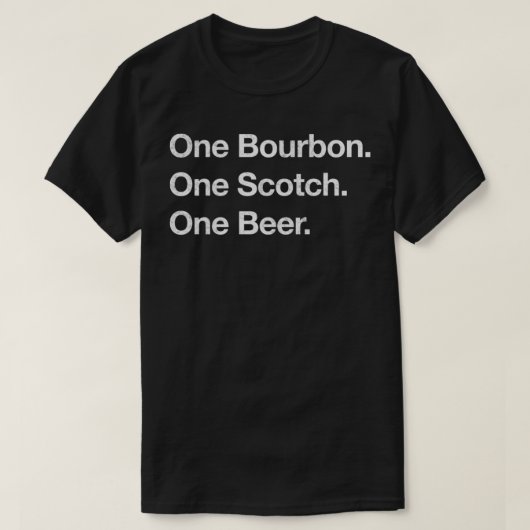 Een Bourbon. Een Schots. Eén bier. Essential T-Shi T-shirt (Design voorkant)