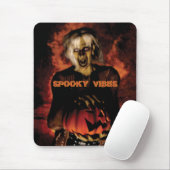 Een boze heks met pompoen. Halloween Muismat (Met muis)