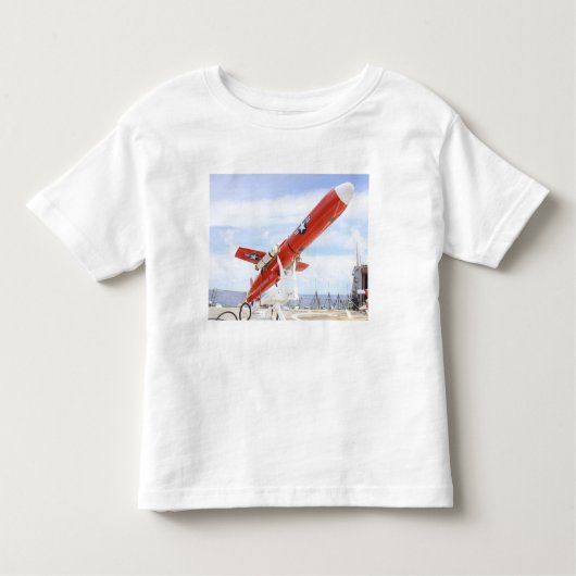 Een BQM-74E Chukar-drone klaar voor introductie Kinder Shirts (Voorkant)