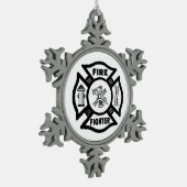 Een brandweerman tin sneeuwvlok ornament (Links)