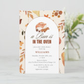 Een broodje is in de oven Herfst Baby shower Kaart (Staand voorkant)