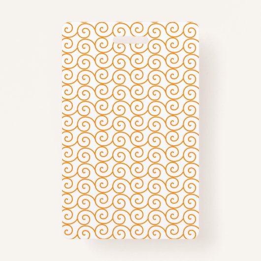 Een bruin en oranje tapijt met een herhalend motie badge (Achterkant)