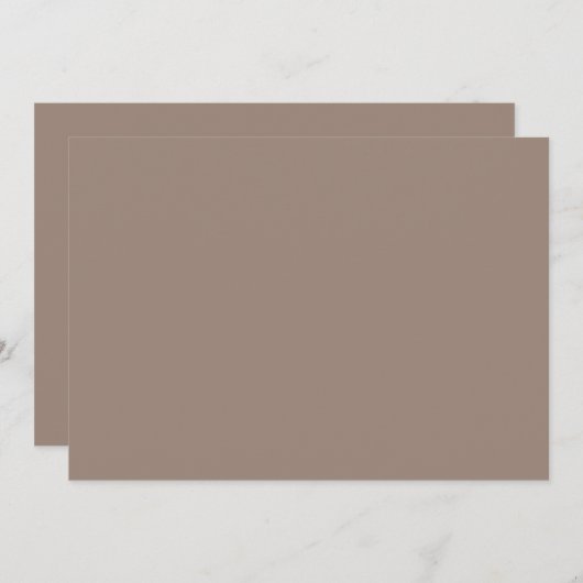 Een bruine muur met een save the date (Voorkant / Achterkant)