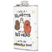 Een brunette en een rood hoofd heupfles (Links)