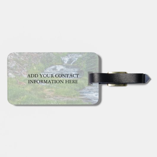 Een Buck Rast bij een Cascading River Bagagelabel (Achterkant horizontaal)