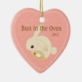 een BUN in de oven (roze) Keramisch Ornament (Rechts)