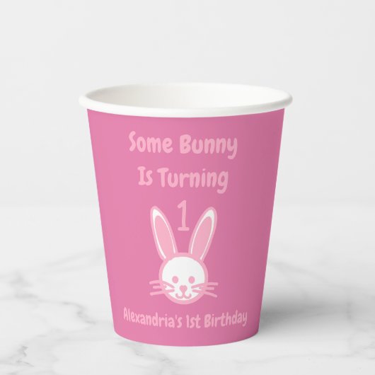 Een Bunny draait om een dag Papieren Bekers (Voorkant)