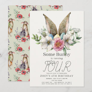 Een Bunny Ear Floral Girl Birthday-uitnodiging Kaart