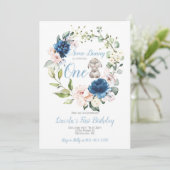 Een Bunny maakt de eerste verjaardag van een jonge Kaart (Staand voorkant)