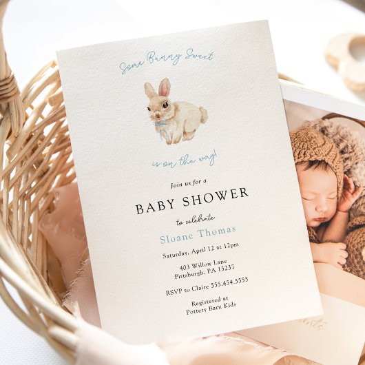 Een Bunny Sweet Baby shower-uitnodiging Kaart