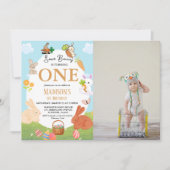 Een Bunny verandert een Bunny 1st Birthday party Kaart (Voorkant)