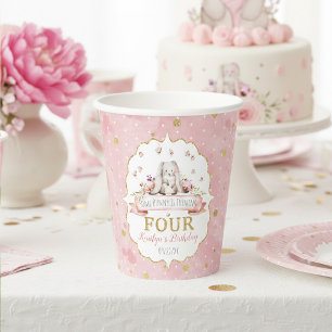 Een Bunny wordt vier vierde verjaardag Papieren Bekers