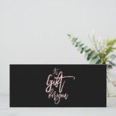 Een cadeautje voor roze roodroodbruine cadeaubon (Staand voorkant)