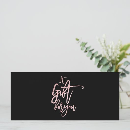 Een cadeautje voor roze roodroodbruine cadeaubon (Staand voorkant)