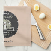 Één Campsite tegelijkertijd, Aangepaste Camping Theedoek (Quarter Fold)