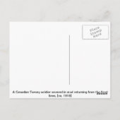 Een Canadese Tommy soldaat die in modder terugkwam Briefkaart (Achterkant)