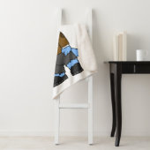 Een Cartoon Brontosaur verkleedde zich als Franken Sherpa Deken (In situ)