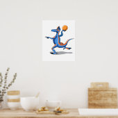 Een Cartoon Iguanodon die basketbal speelt. Poster (Keuken)