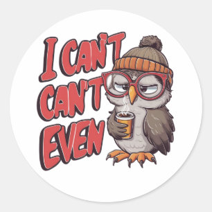 Een cartoon uil met een muts en een grote bril ronde sticker
