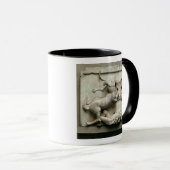 Een centrale triomfering over een laptop mok (Voorkant rechts)