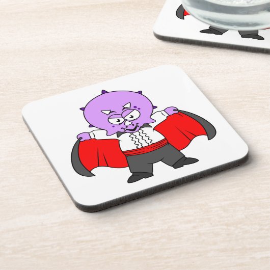 Een Ceratops dinosaurus verkleed als graaf Dracula Bier Onderzetter (Linkerzijde)