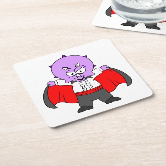 Een Ceratops dinosaurus verkleed als graaf Dracula Kartonnen Onderzetters (Schuin)