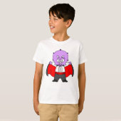 Een Ceratops dinosaurus verkleed als graaf Dracula T-shirt (Voorkant volledig)
