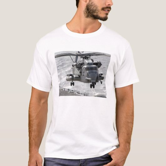 Een CH-53E Super Stallion-helikopter T-shirt (Voorkant)