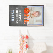 Een Chalkboard Basketbal Foto 1e Verjaardag Spandoek (Insitu)