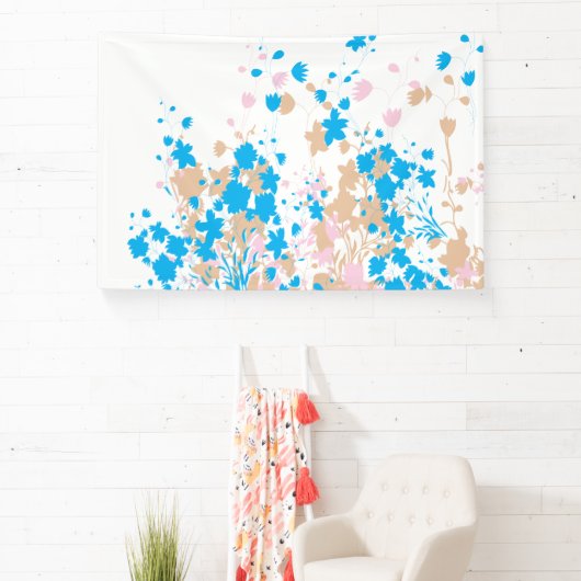 Een charmant arrangement van blauwe en roze bloeme spandoek (Insitu)