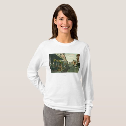 Een Chinatown Street Scene T-shirt (Voorkant volledig)