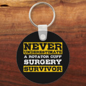 Een chirurgische ingreep met een rotator nooit ond sleutelhanger (Voorkant)