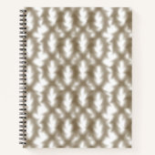 Een close-up uitzicht van een kriskras gaasrooster notitieboek (Voorkant)