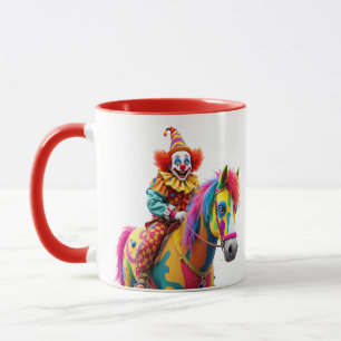 Een clown rijdt op een regenboogkleurig paard. mok