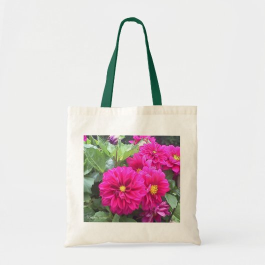 Een cluster van roze dahlias op een canvas tas (Voorkant)
