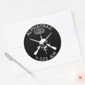 een CO Ronde Sticker (Envelop)