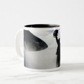 Een cockpitbemanningslid tweekleurige koffiemok (Voorkant links)