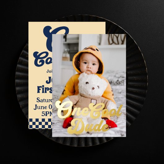 Een Cool Dude Jongen 1e Verjaardag Foto Goud Folie Uitnodiging