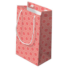 Een Coral Polka Dot Klein Cadeauzakje