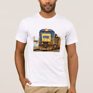 Een CSX-trein T-shirt
