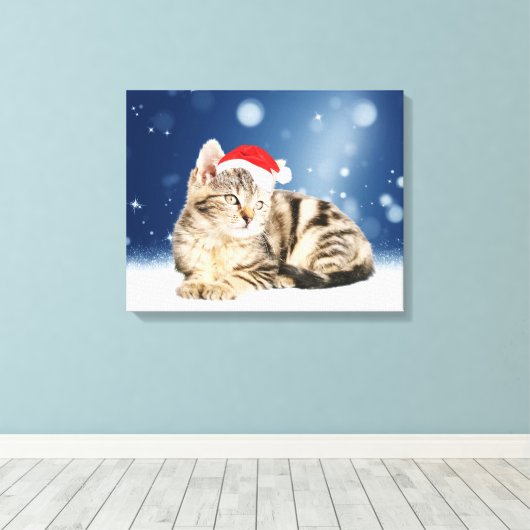 Een Cute Cat met een rode kerstkerstkleed Canvas Afdruk (Insitu (Houten vloer))
