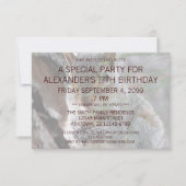 Een Cute Squirrel met Peanut Birthday Party Funny Kaart (Voorkant)