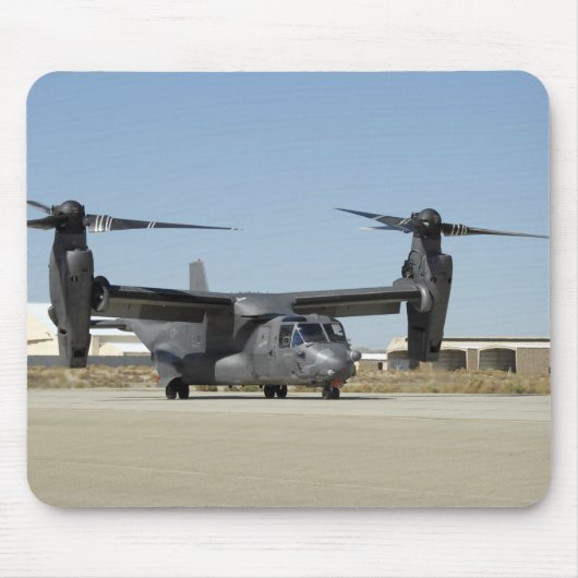 Een CV-22 Osprey bereidt voor op de start Muismat (Voorkant)