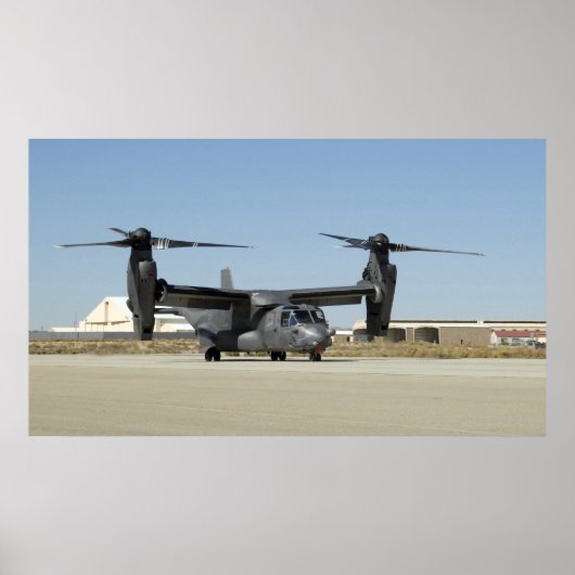 Een CV-22 Osprey bereidt voor op de start Poster (Voorkant)