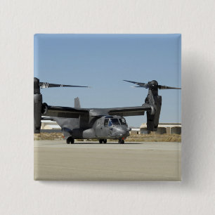 Een CV-22 Osprey bereidt voor op de start Vierkante Button 5,1 Cm