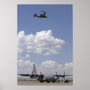 Een CV-22 Osprey vliegt over een C-130 Hercules Poster