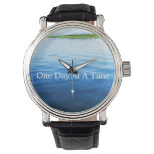 Eén dag per keer horloge